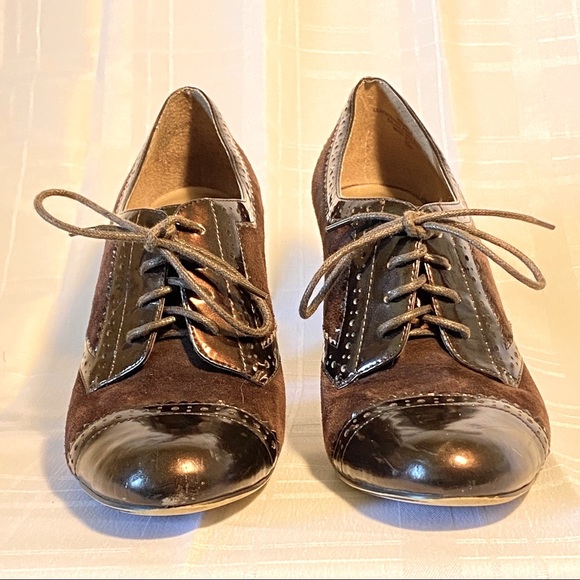 Enzo Angiolini brown wing tip heels size 7 M. - Picture 6 of 8
